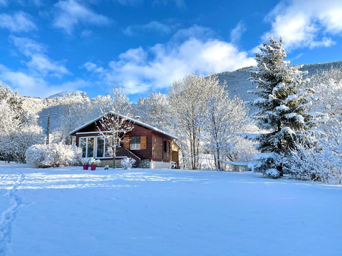 Chalet entier avec vue imprenable sur le village et la montagne Lus-la-Croix-Haute Extérieur photo