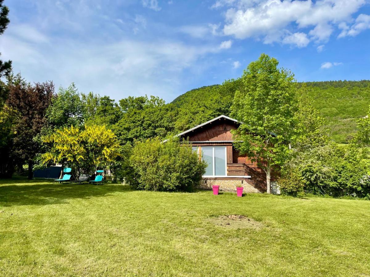 Chalet entier avec vue imprenable sur le village et la montagne Lus-la-Croix-Haute Extérieur photo